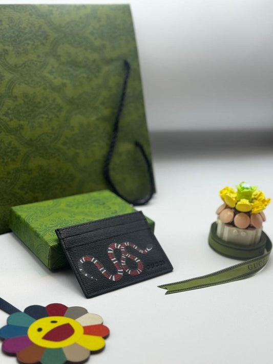GUCCI CARD HOLDER