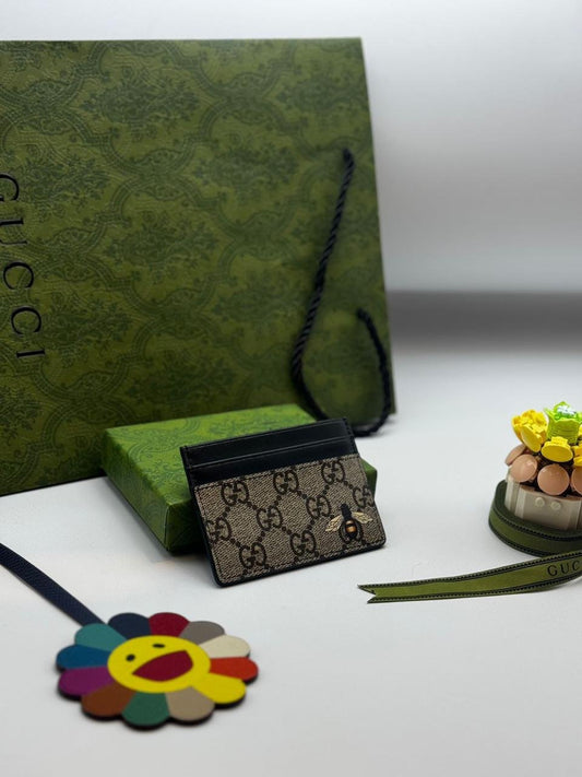 GUCCI CARD HOLDER