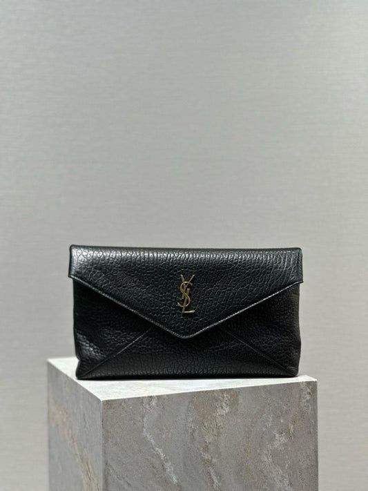 YVES SAINT LAURENT