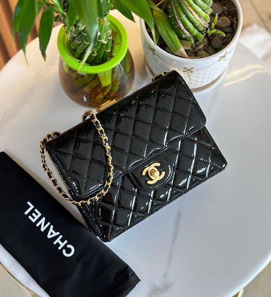 CHANEL - 20 CM