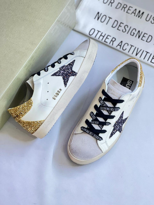 GOLDEN GOOSE