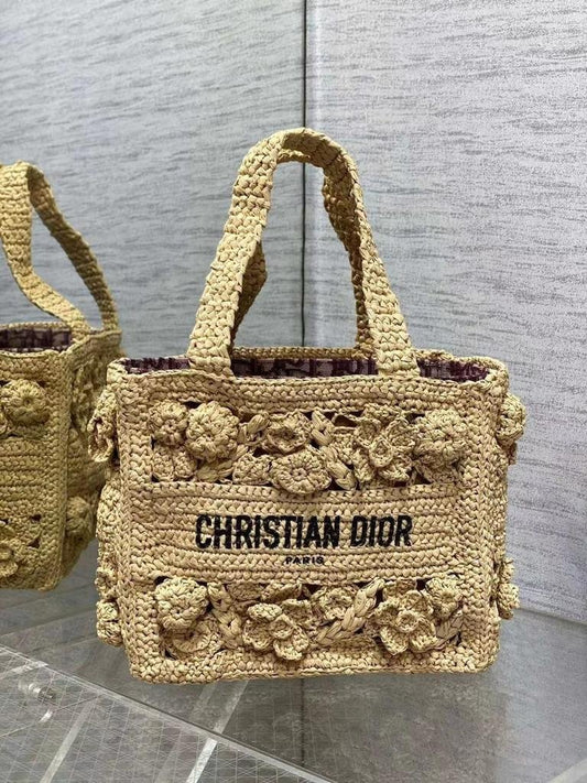 DIOR 25 CM