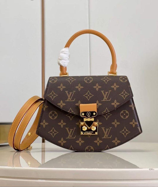 LV BAG 24 CM