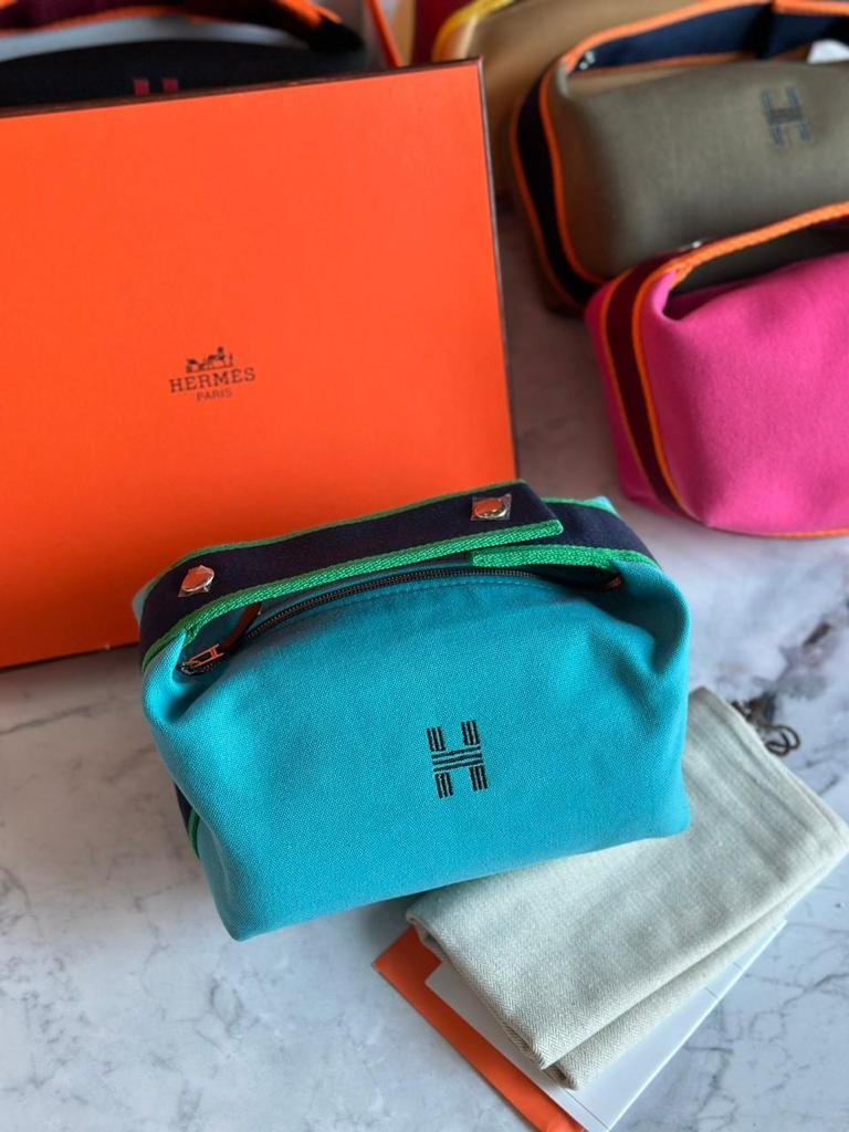 HERMES 22 CM