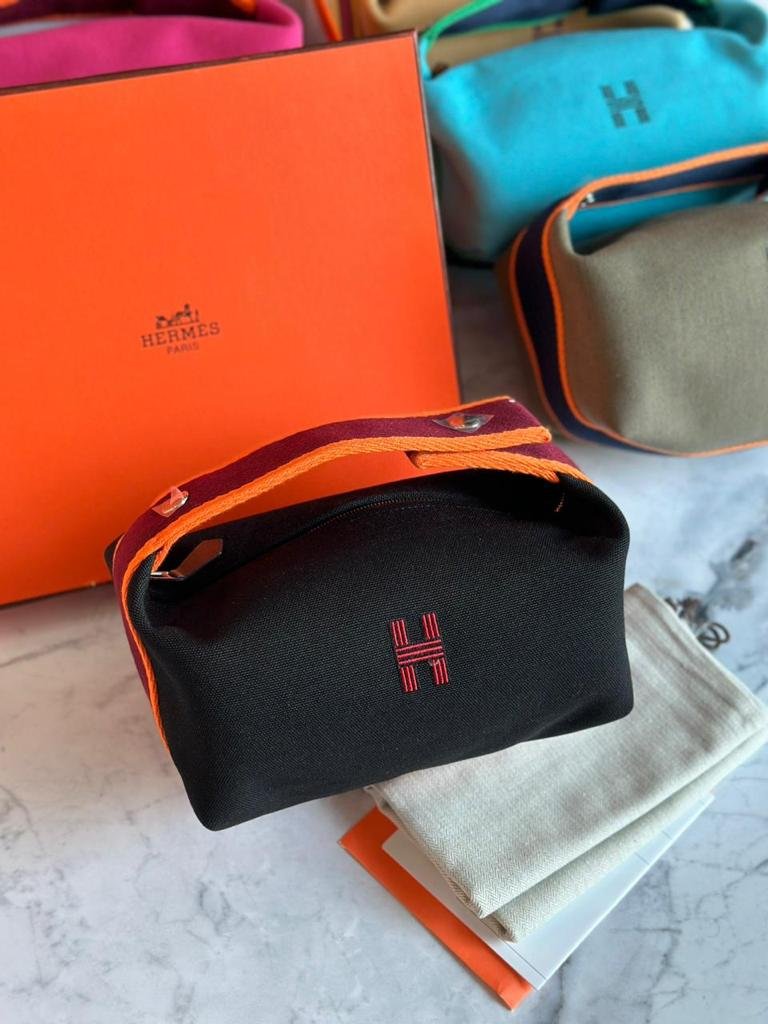HERMES 22 CM