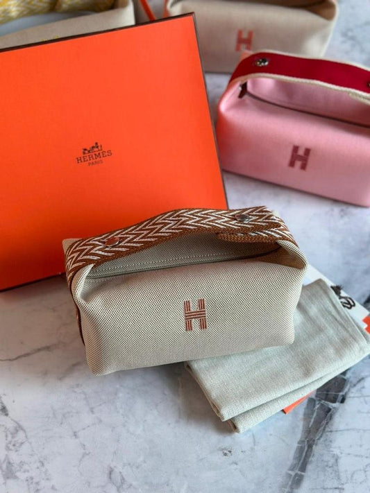 HERMES 22 CM