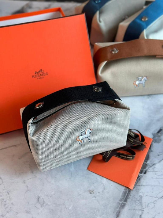 HERMES 22 CM