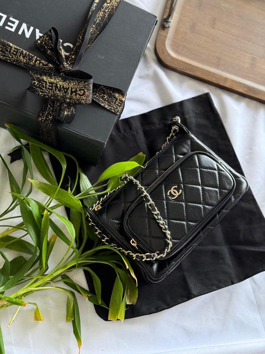 CHANEL