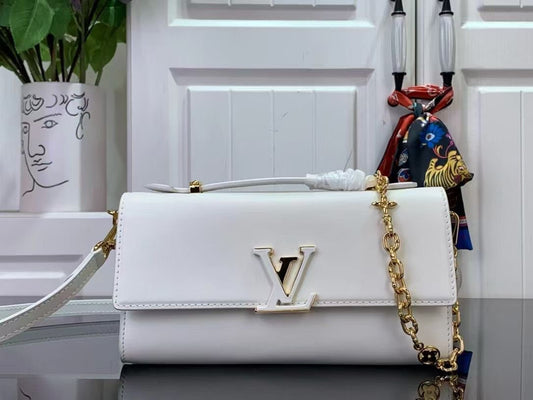 LV