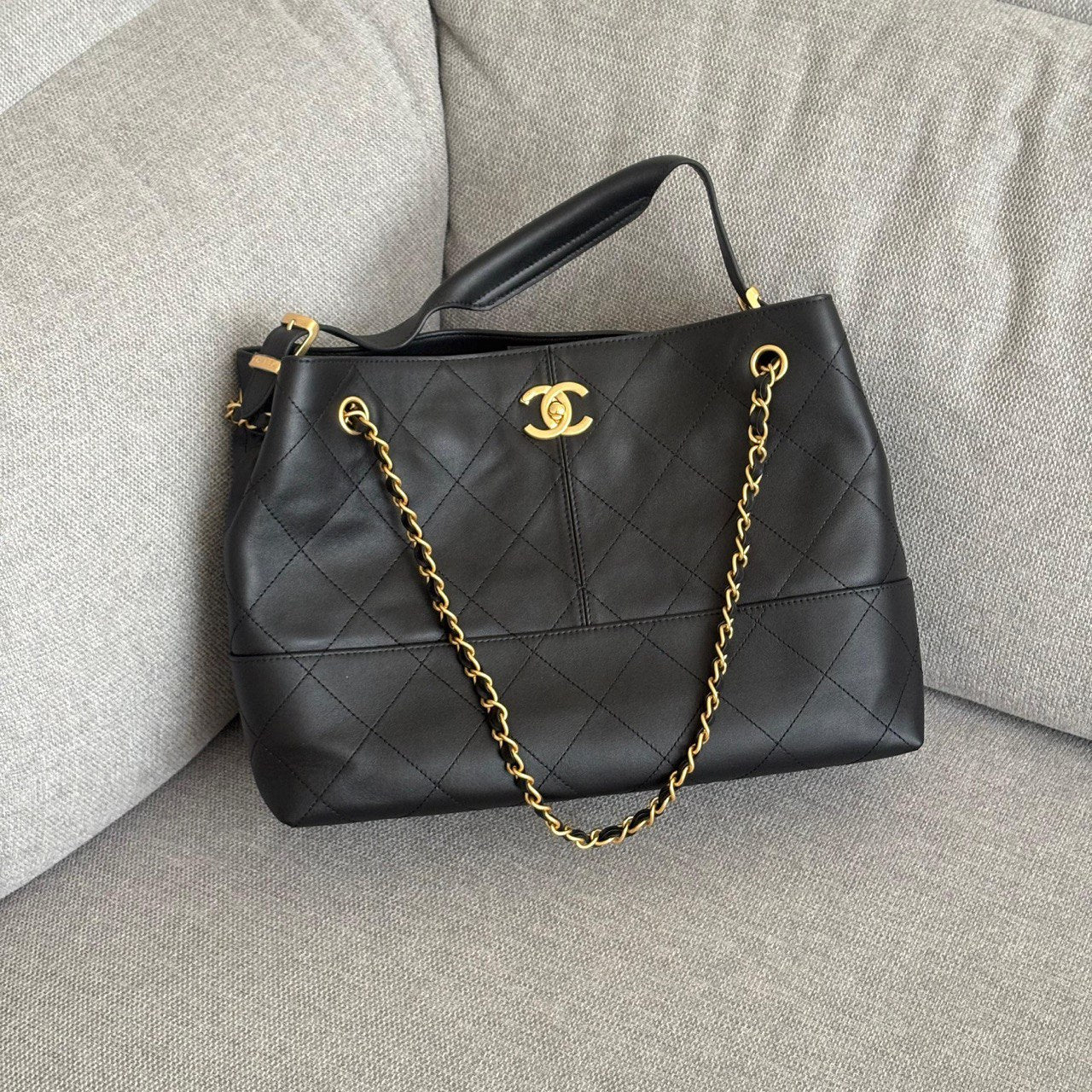 CHANEL