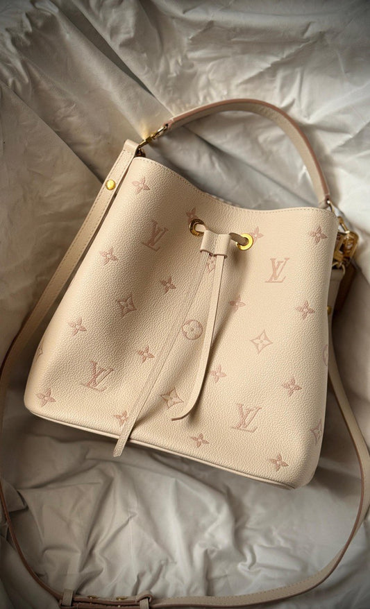 LV BAG