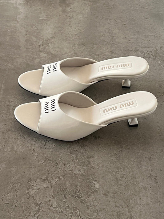 𝐌𝐈𝐔 𝐌𝐈𝐔