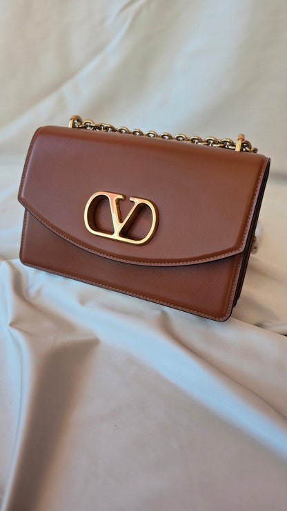 VALENTINO