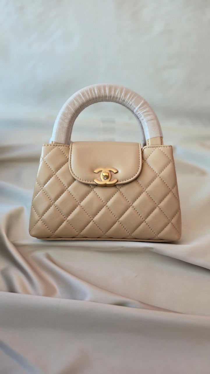 CHANEL
