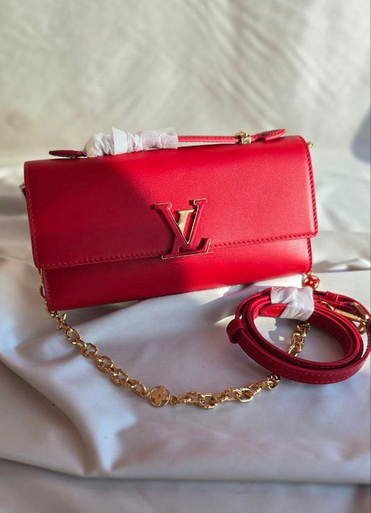 LV