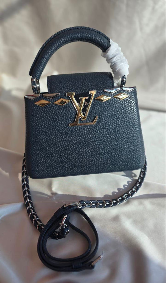 LV