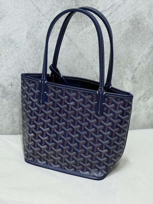 GOYARD