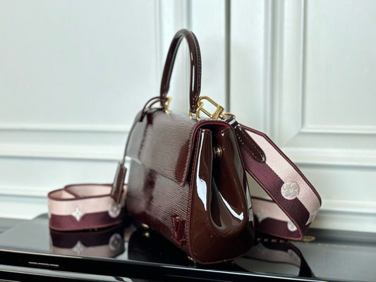 LV