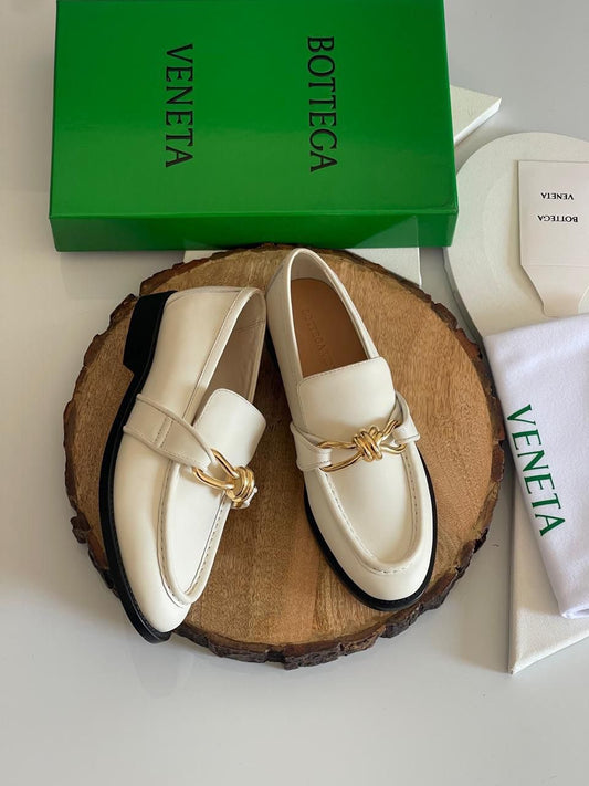 BOTTEGA  VENETA