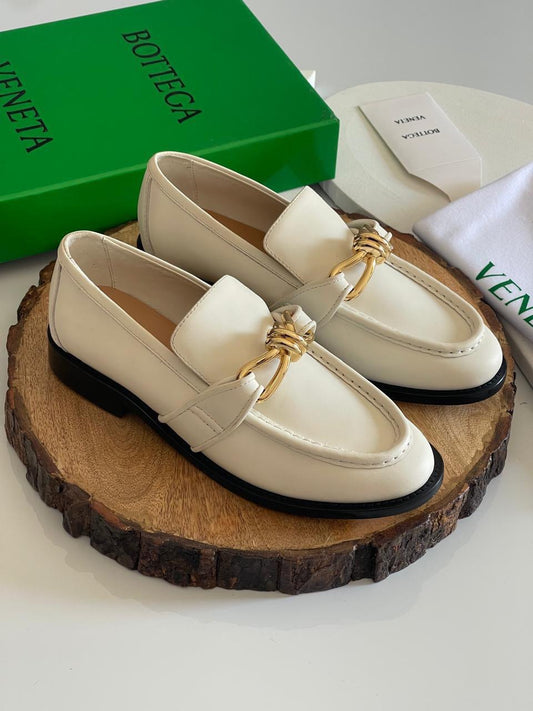 BOTTEGA  VENETA