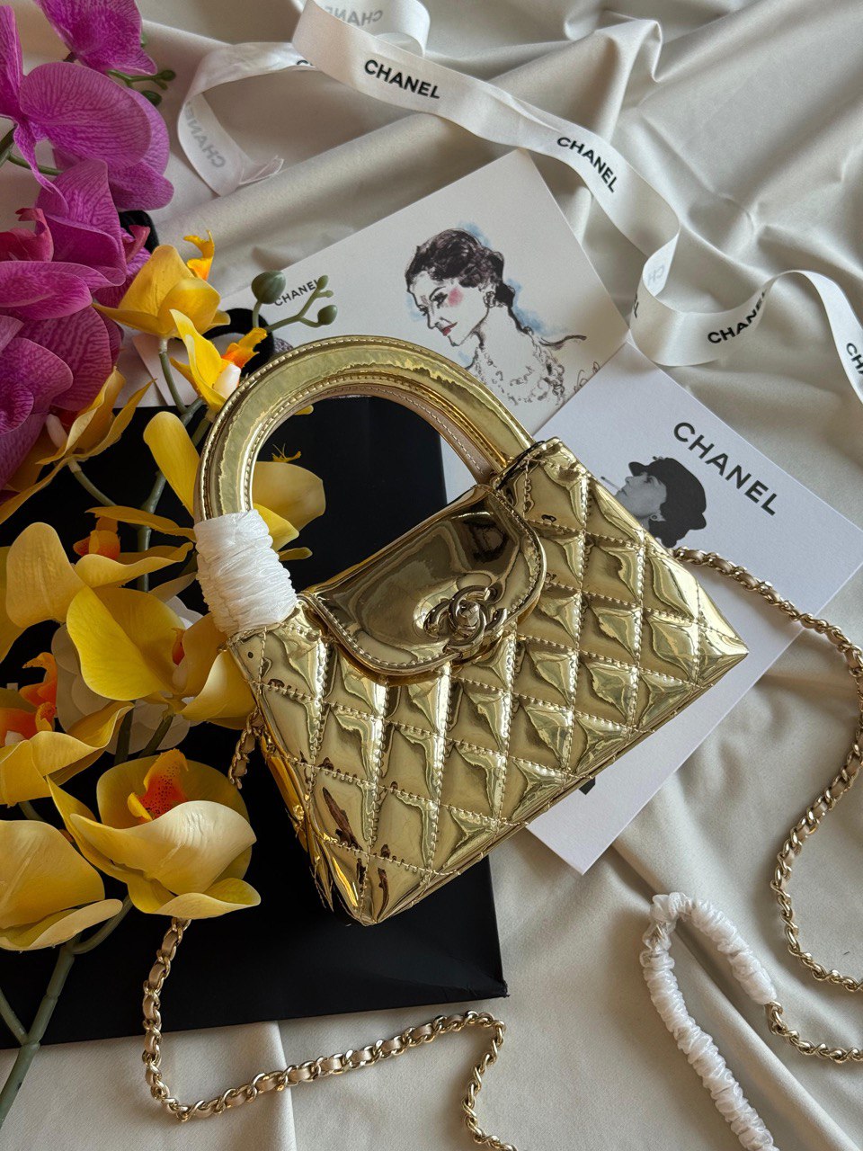 CHANEL