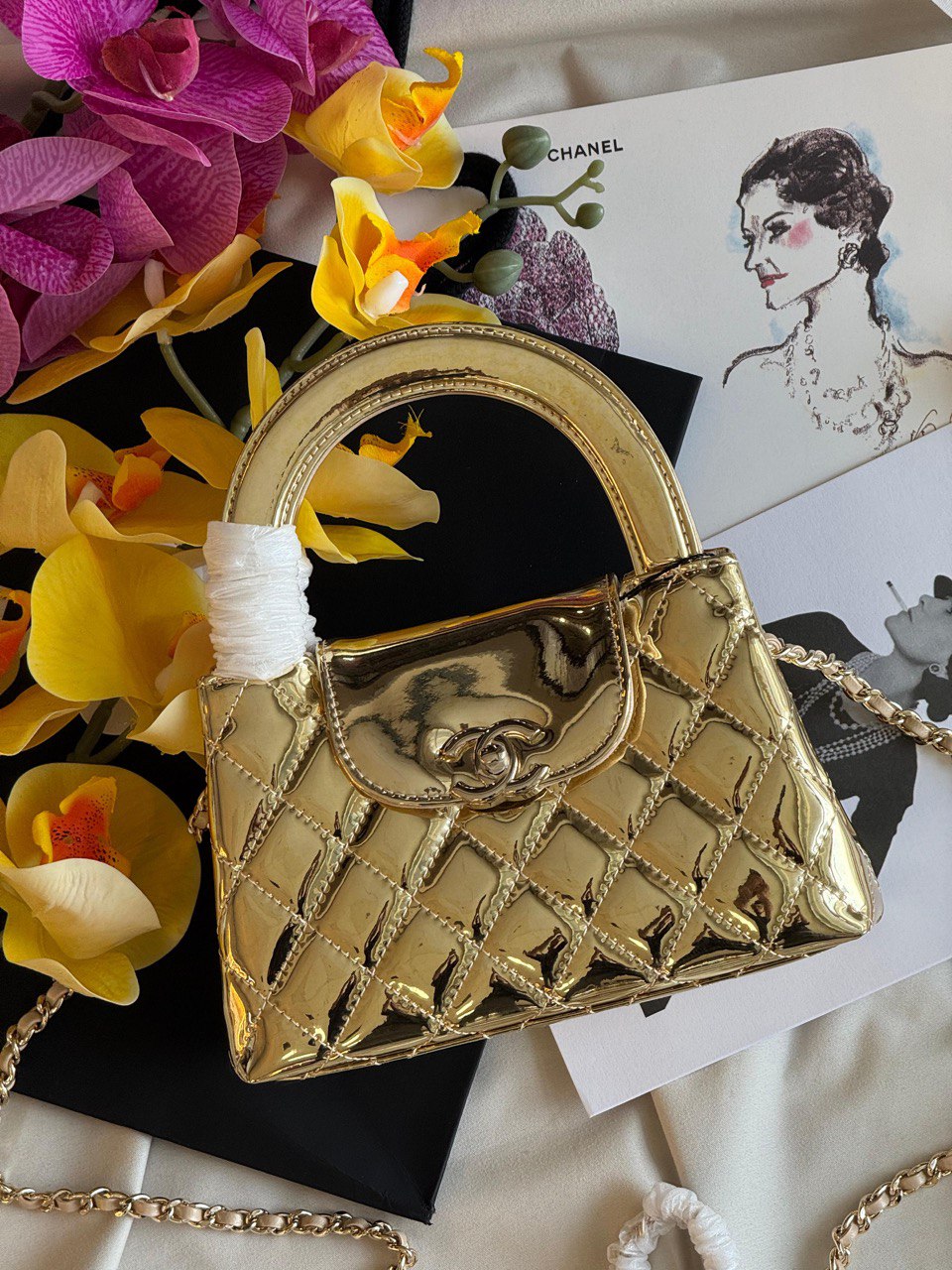 CHANEL
