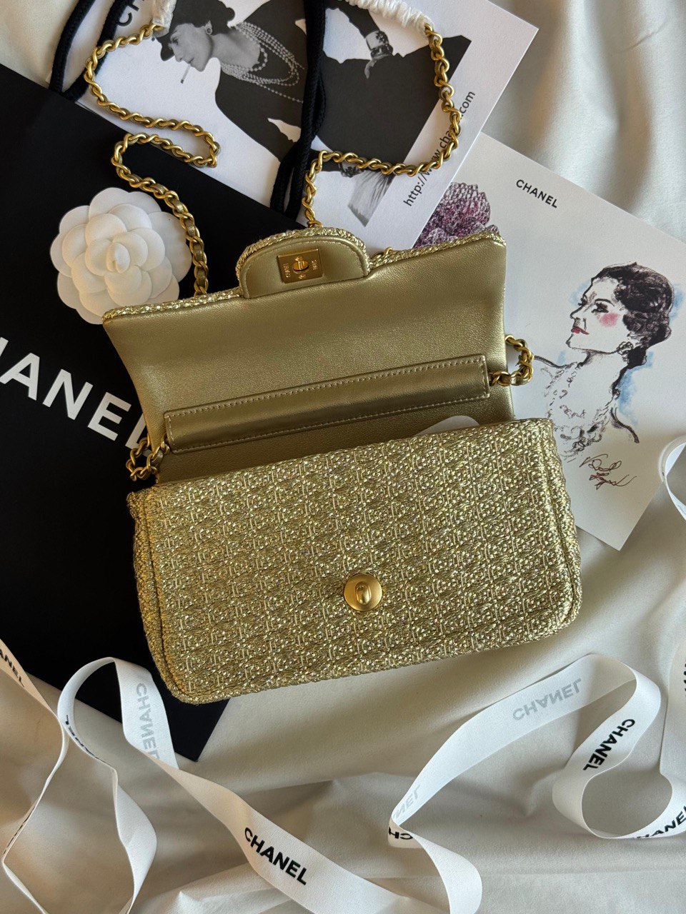 CHANEL