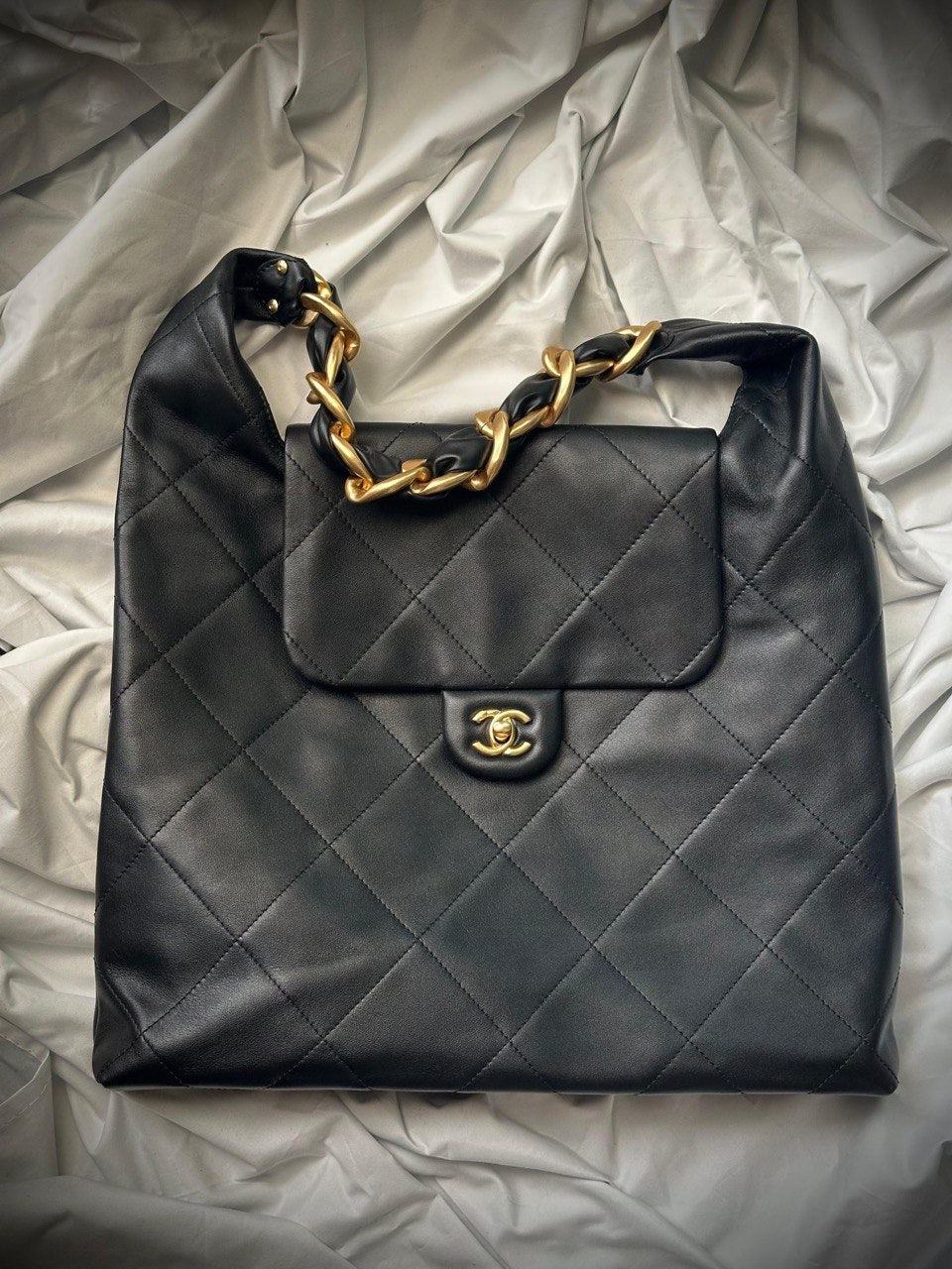 CHANEL BAG MONALISA