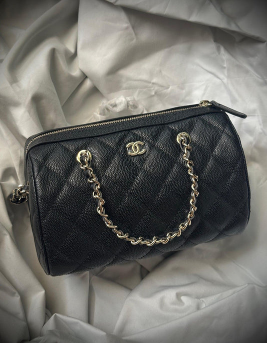 CHANEL BAG MONALISA