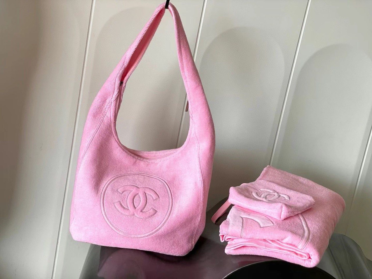 CHANEL BAG+ WITH TOWEL