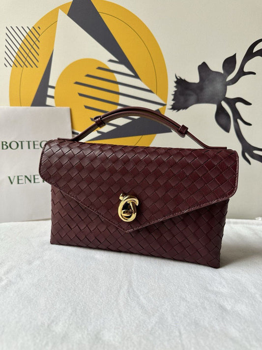 BOTTEGA VENETA