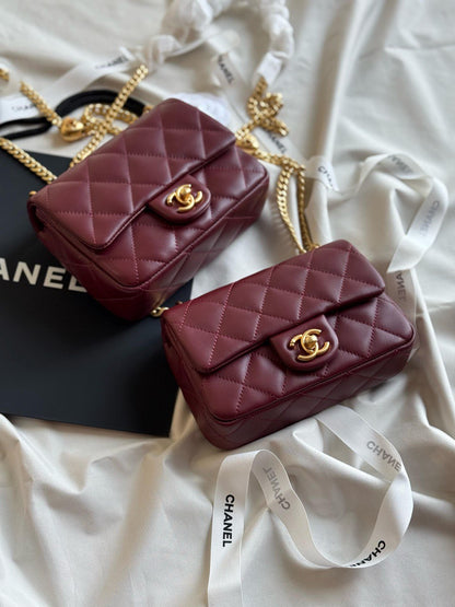 CHANEL