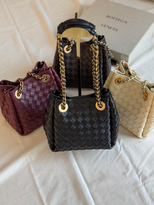 BOTTEGA