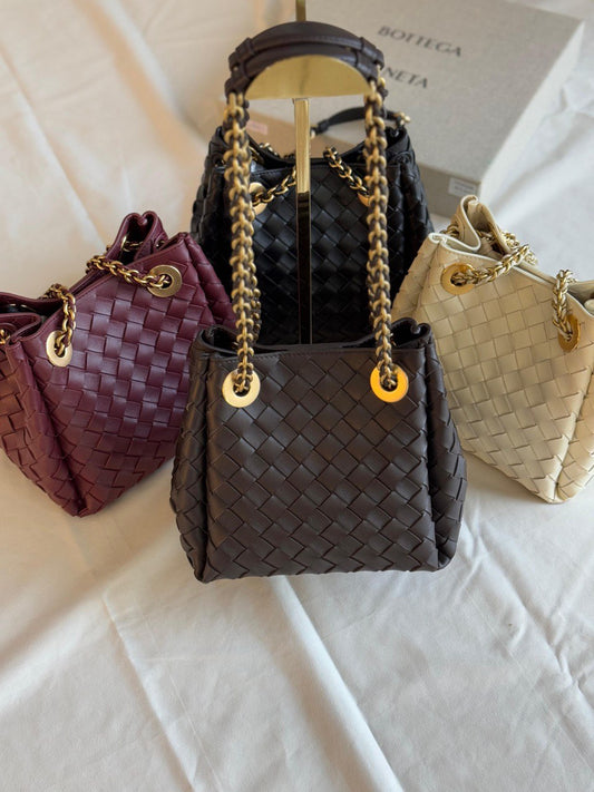 BOTTEGA