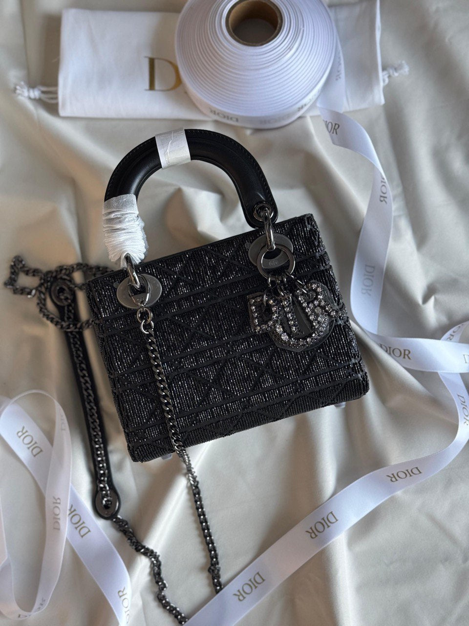 DIOR