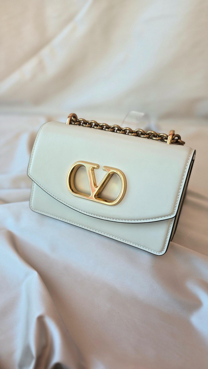 VALENTINO