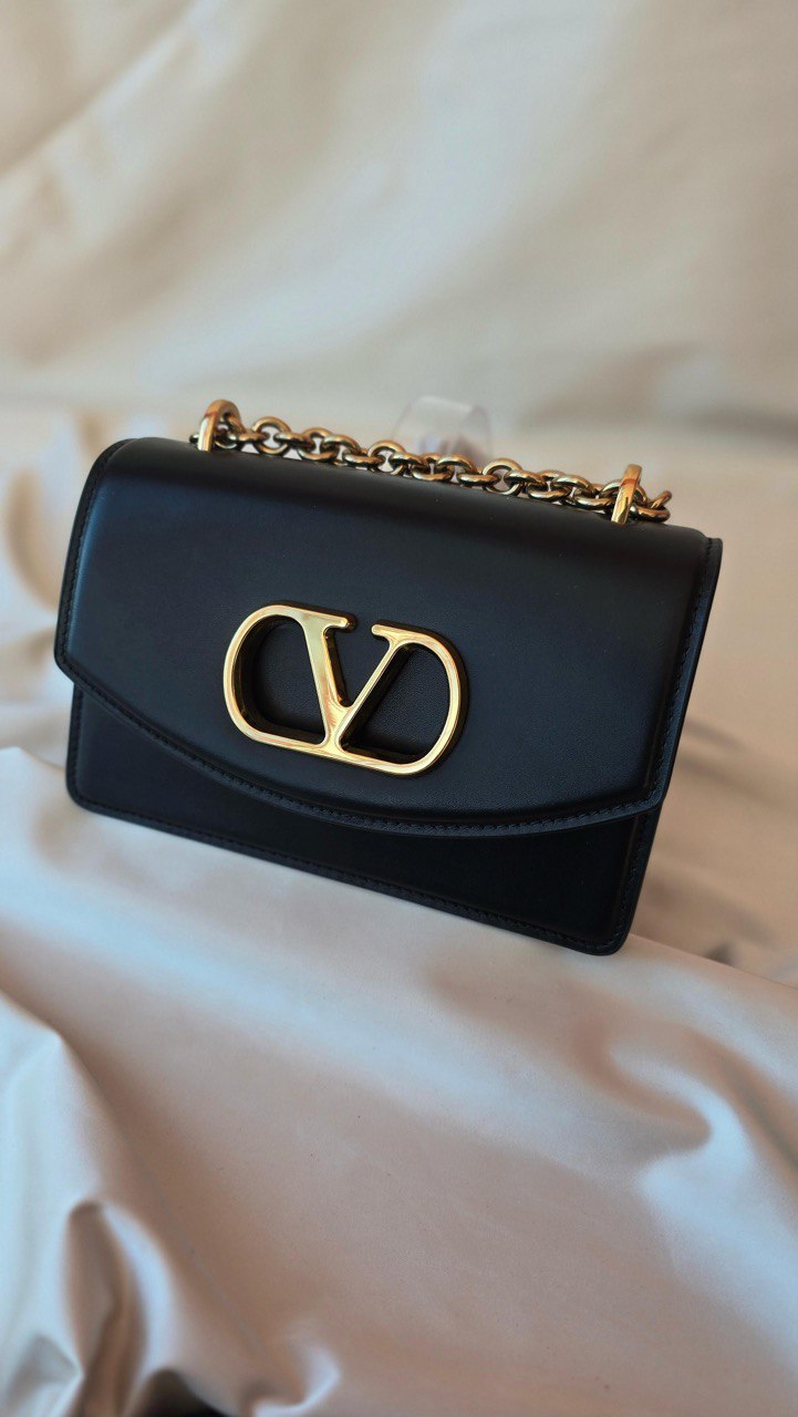 VALENTINO