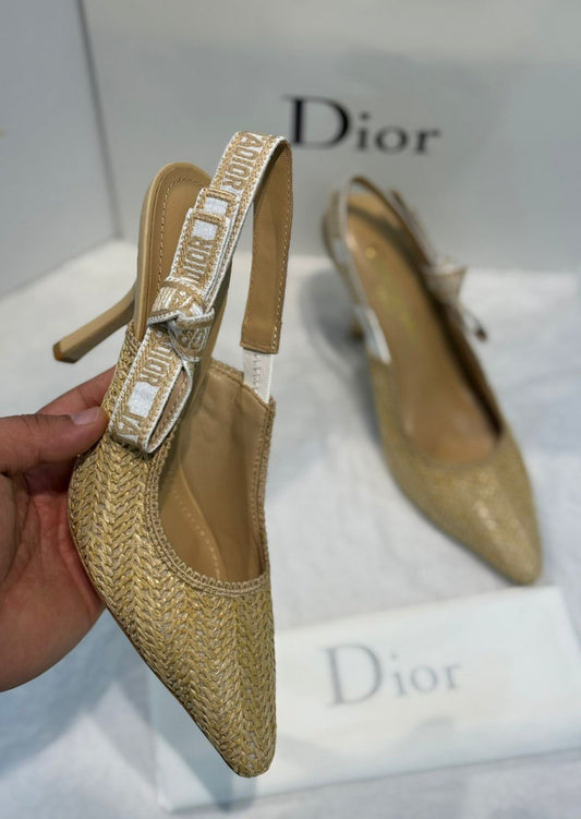 DIOR
