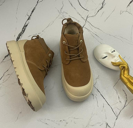UGG